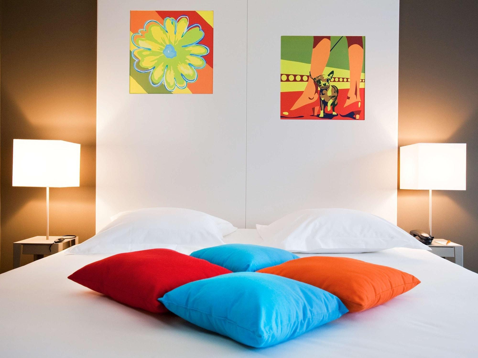 Hotel Ibis Styles Annemasse Genève Ambilly Exterior foto