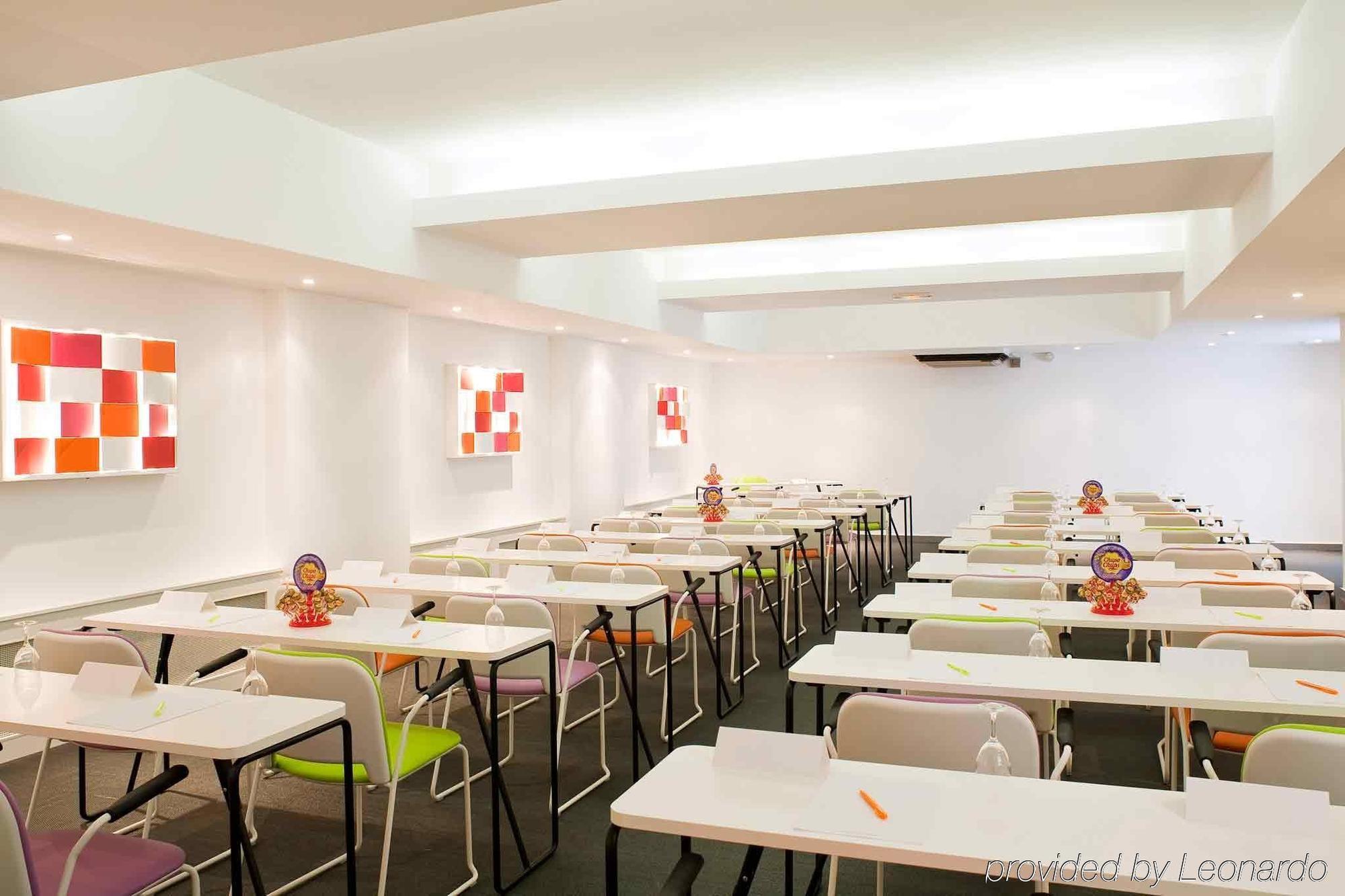 Hotel Ibis Styles Annemasse Genève Ambilly Exterior foto