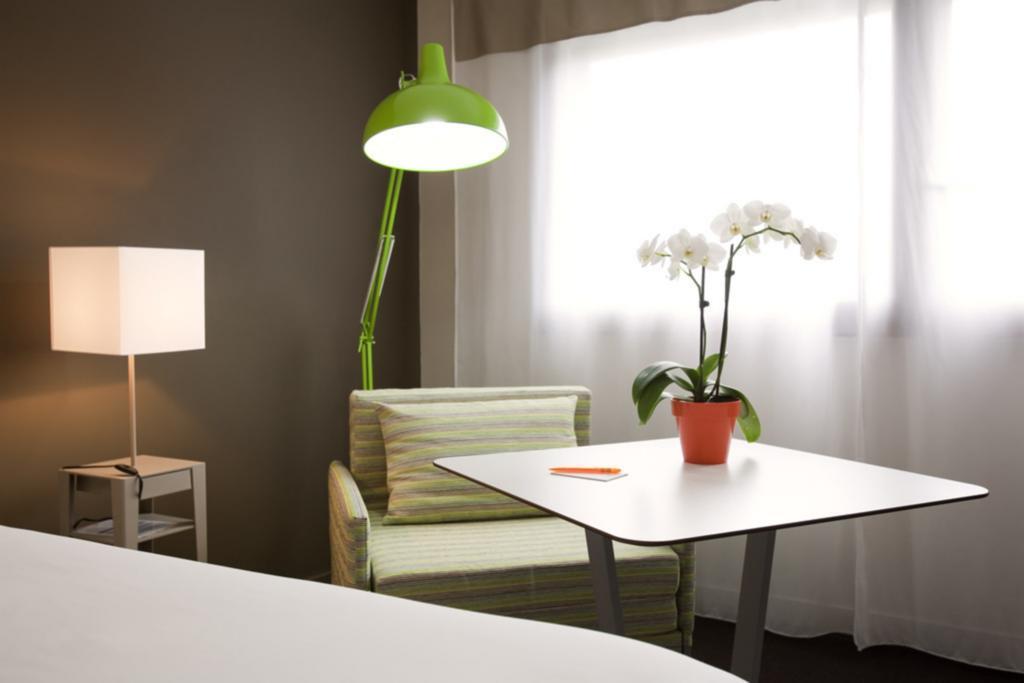 Hotel Ibis Styles Annemasse Genève Ambilly Zimmer foto